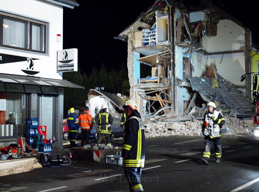 Hausexplosion Bruehl bei Koeln Pingsdorferstr P150.JPG